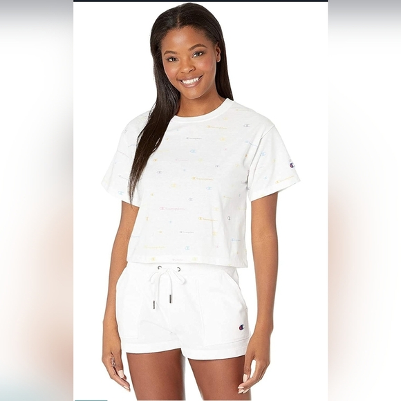 Champion Women's Cropped White Mult-Color Logo Print T-Shirt Size Small EUC - Picture 3 of 15